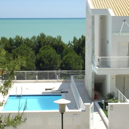 Cerrano Park Resort ปีเนโต ภายนอก รูปภาพ